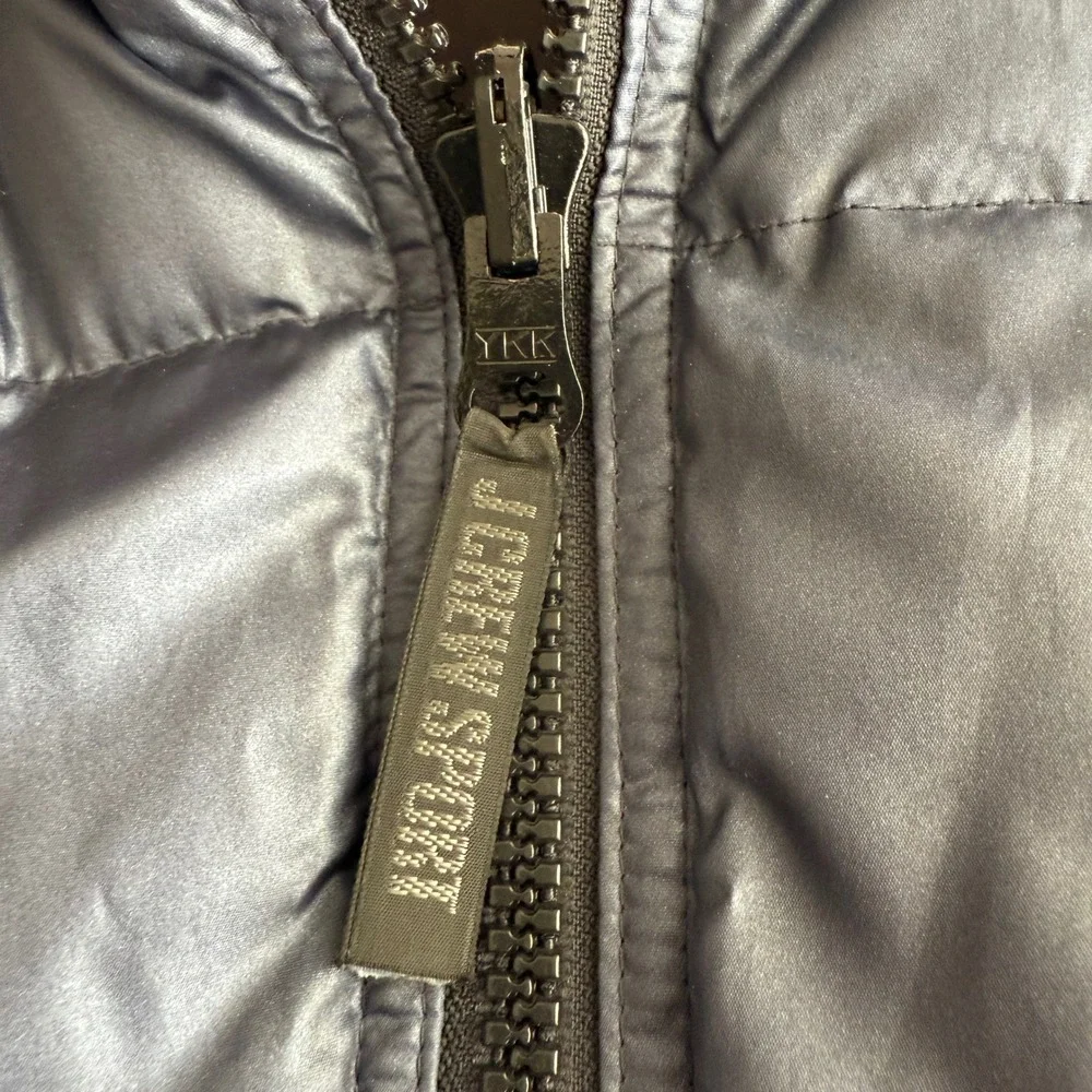 J‎ Crew Sport Goose Down Reversible Shadow Spellout Black Navy Puffer Vest L